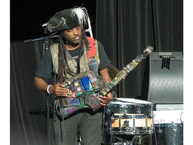 Roy “Futureman” Wooten of Bela Fleck & The Flecktones, playing his Drumitar; a heavily-modified SynthAxe