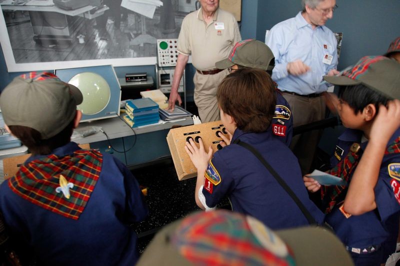 A Scout Tour hosted by the PDP-1 Restoration Team shows just how much fun a younger generation can have with an old computer.