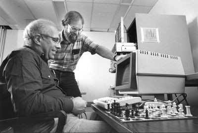 Hans Berliner (left) and Carl Ebeling developers of the HiTech computer chess system at Carnegie Mellon University