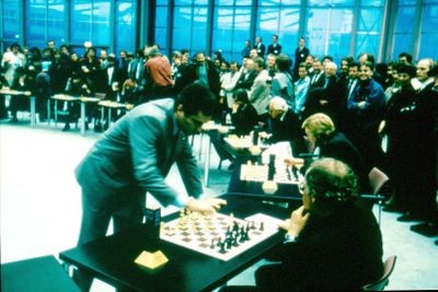Garry Kasparov playing in a simultaneous tournament at the 1991 CeBIT show in Hanover, Germany
