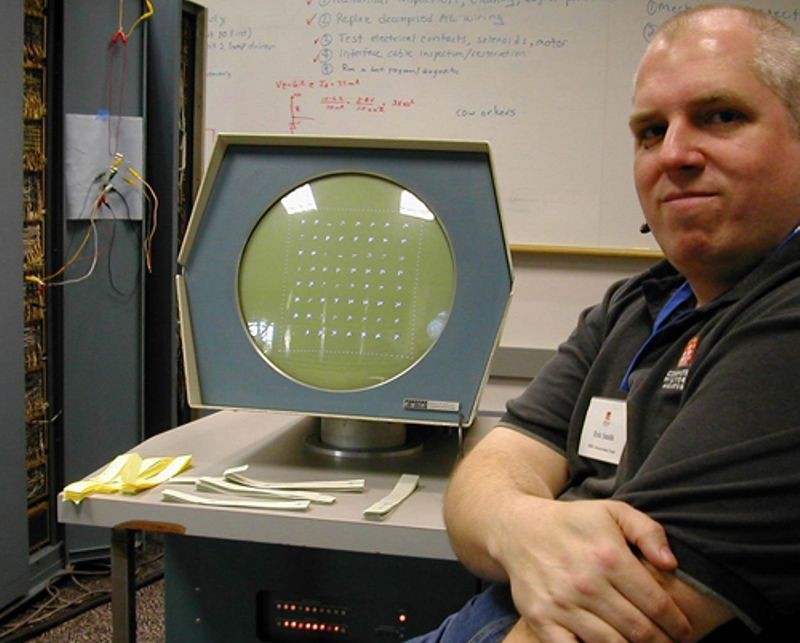 Eric Smith of the PDP-1 restoration team with DEC type 30 display test pattern