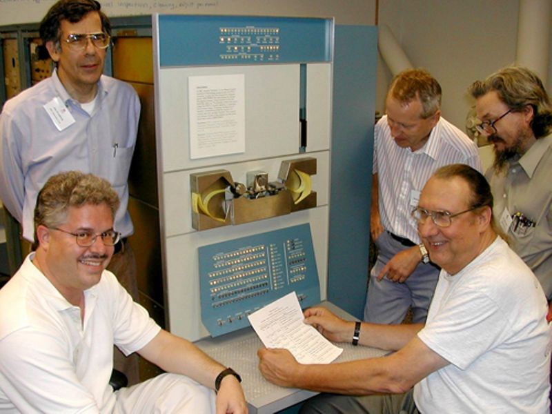 Computer History Museum PDP-1 restoration team members (left to right): Joe Fredrick, Bob Lash, Lyle Bickley, Rafael Skodlar, and R. Tim Coslet