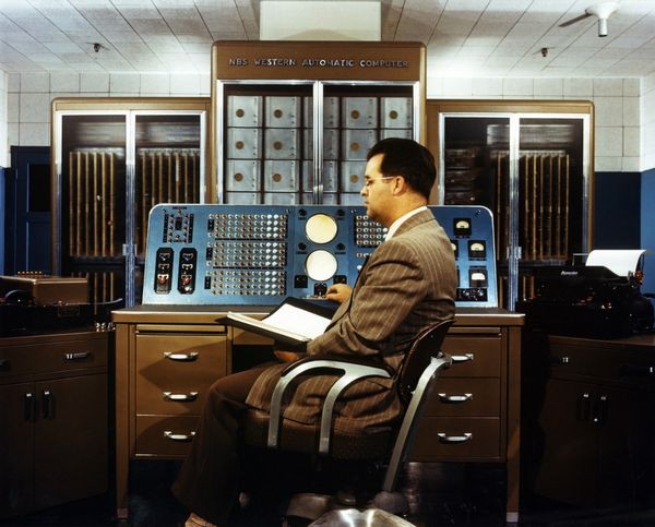 ENIAC - CHM Revolution