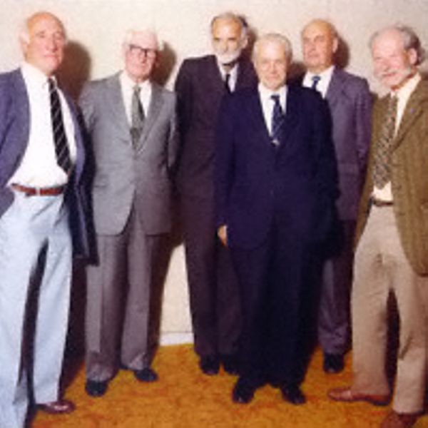The Colossus team in 1981. A.W.M. Coombs, T.H. Flowers, A.C. Lynch, W.W. Chandler, N.T. Thurlow, H.W. Fensom