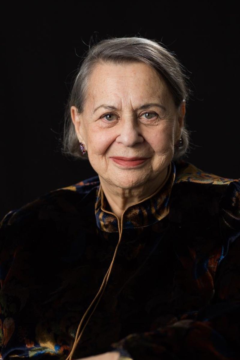 2015 Fellow Evelyn Berezin, honored for her early work in computer design and a lifetime of entrepreneurial activity.