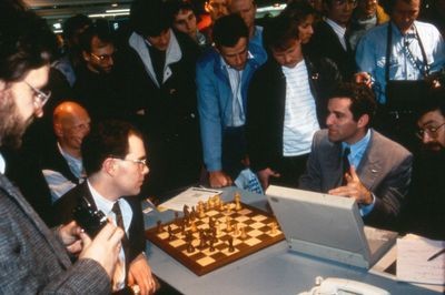 Joe Hoane (left) and Garry Kasparov at the 1991 CeBIT show in Hanover, Germany