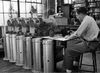 Checking  the UNIVAC I mercury delay line (1952 ca.)