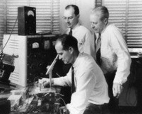 Bell Labs researchers