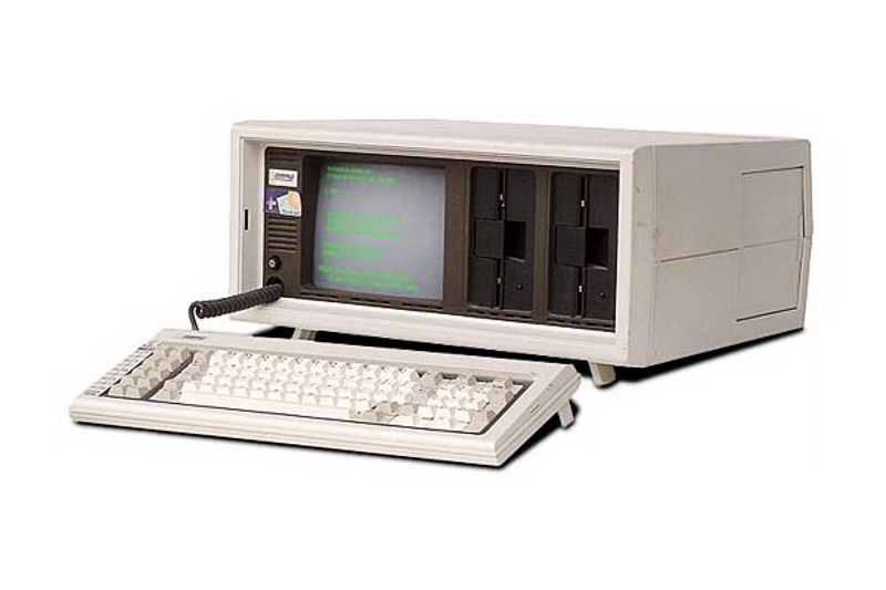 P r computer 1983 autocad apple m1