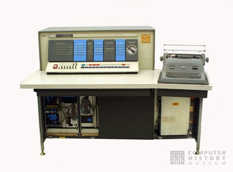 Model 1620 | Virtual Visible Storage | Computer History Museum